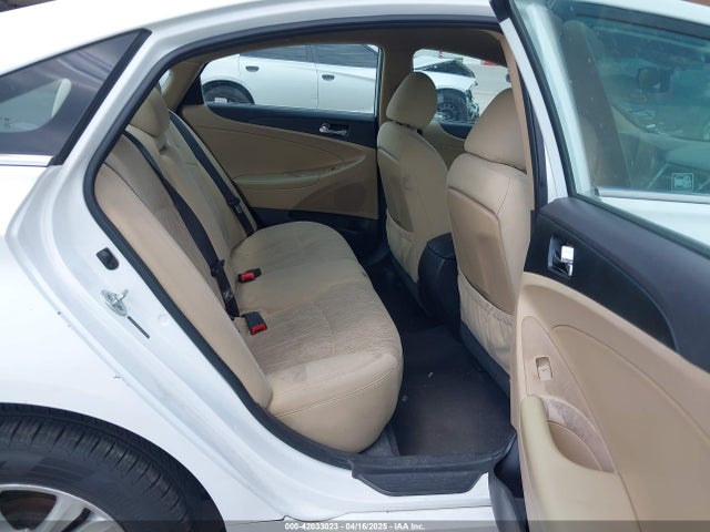 5NPEB4AC9EH941439 Hyundai SONATA GLS
