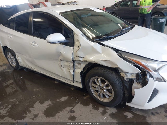 JTDKBRFU8G3505990 Toyota 2zr-fxe,1nm