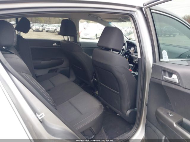 KNDPMCACXL7781585 KIA Sportage Lx