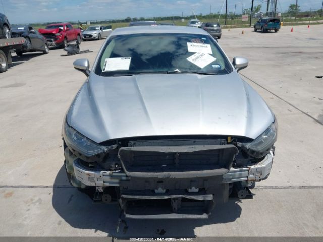 3FA6P0LU1HR325732 Ford Fusion Hybrid Se