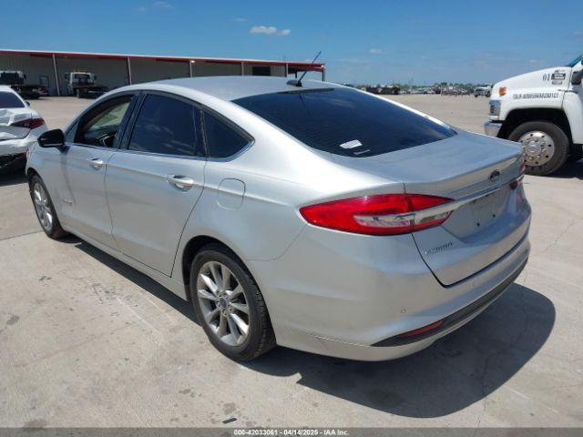 3FA6P0LU1HR325732 Ford Fusion Hybrid Se