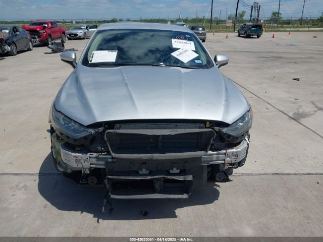 3FA6P0LU1HR325732 Ford Fusion Hybrid Se