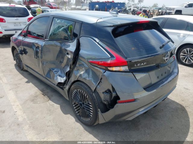 2024 NISSAN LEAF 1N4CZ1CV4RC551792 Photo 2