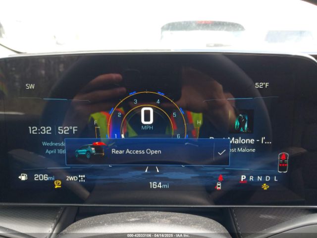 3GNAXPEG8SL223205 Chevrolet Equinox Awd Lt