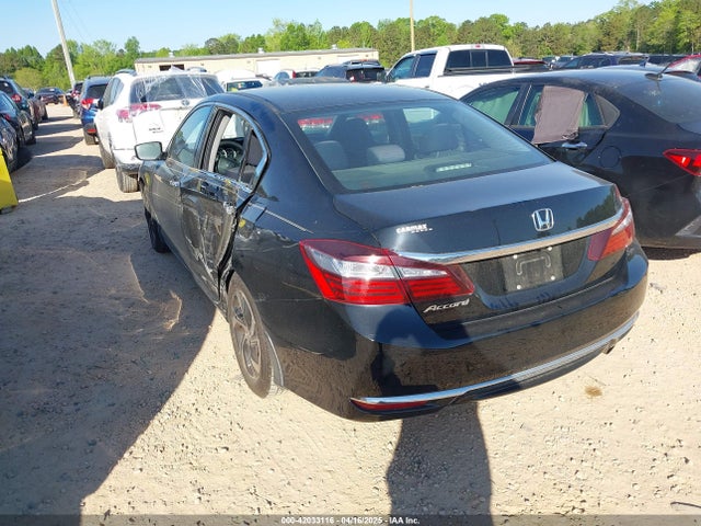 1HGCR2F3XGA227413 Honda ACCORD LX