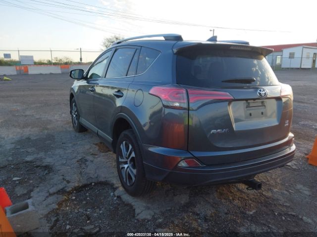 JTMBFREV1GD187414 Toyota RAV4 LE