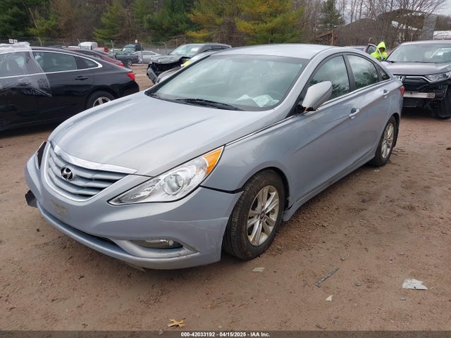 2013 Hyundai Sonata Gls მანქანა იყიდება აუქციონზე, vin: 5NPEB4AC1DH526520, აუქციონის ნომერი: 42033192