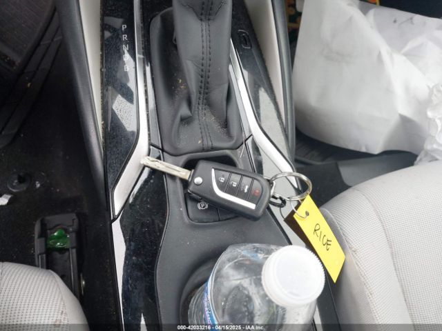 JTDEPRAE7LJ082744 Toyota COROLLA LE