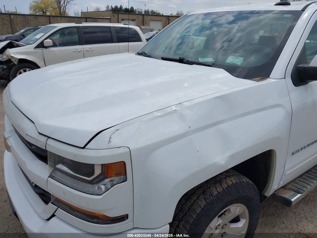 1GCVKREC5JZ254761 Chevrolet Silverado 1500 2lt