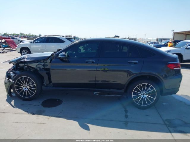 W1N0J8EB8NG065353 Mercedes-Benz Glc 300 4matic Coupe
