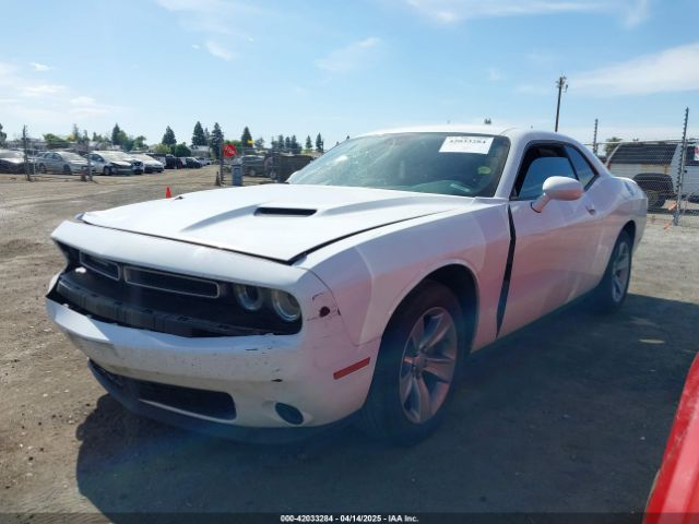 2C3CDZAG7KH669998 Dodge Challenger Sxt