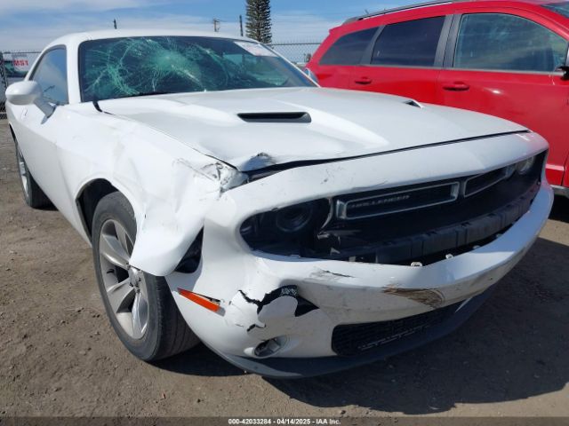 2C3CDZAG7KH669998 Dodge Challenger Sxt