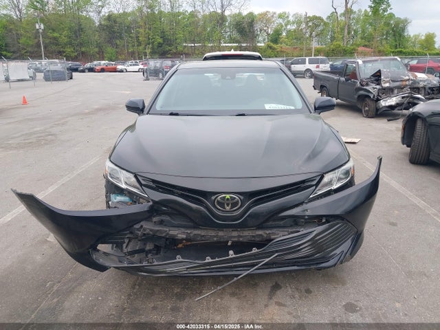 4T1B11HKXJU605702 Toyota CAMRY LE