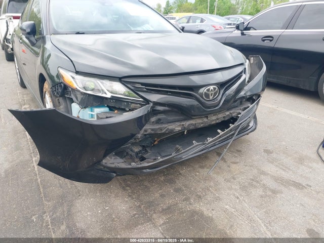 4T1B11HKXJU605702 Toyota CAMRY LE