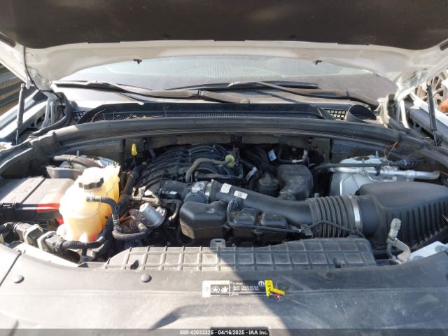 1C4RJHAG8N8597860 Jeep Grand Cherokee Laredo 4x4