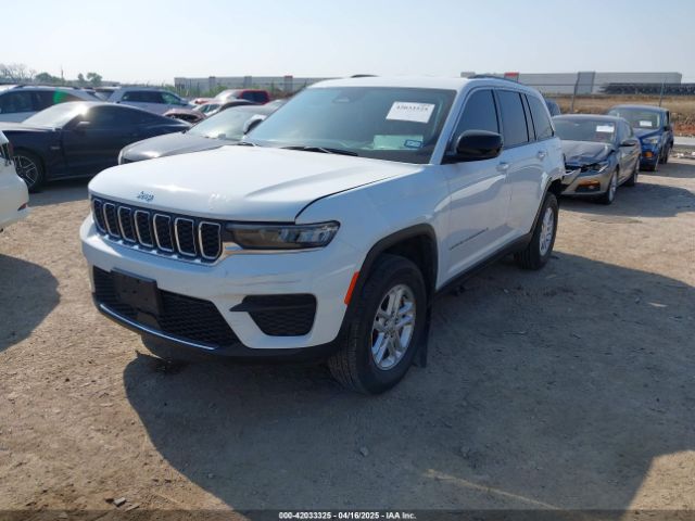 1C4RJHAG8N8597860 Jeep Grand Cherokee Laredo 4x4