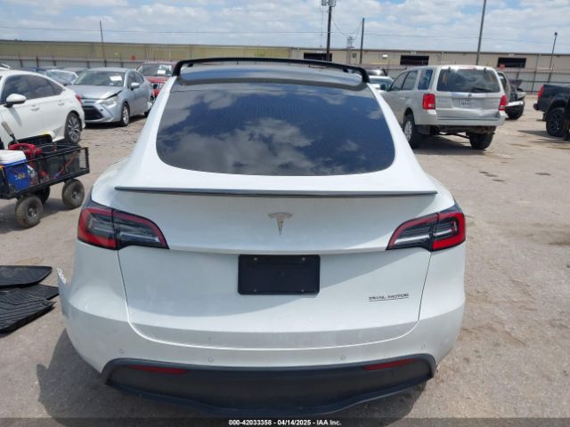5YJYGDEF9MF081798 Tesla Model Y Performance Dual Motor All-wheel Drive