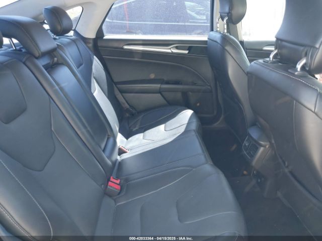 3FA6P0SU4ER269069 Ford Fusion Energi Titanium