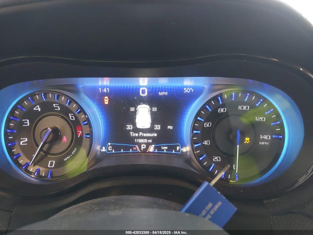 2015 Chrysler 300 300s მანქანა იყიდება აუქციონზე, vin: 2C3CCAGG6FH787090, აუქციონის ნომერი: 42033380