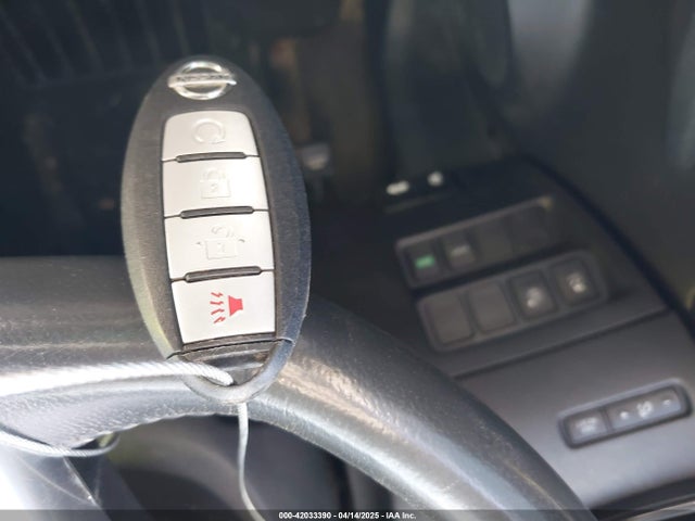5N1AT2MN5HC730098 Nissan ROGUE SV