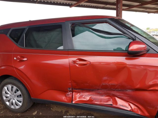 KNDJ23AU6M7767527 KIA SOUL LX