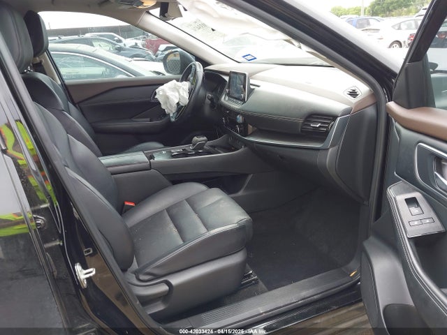 JN8AT3BA3MW016655 Nissan Rogue Sv Fwd