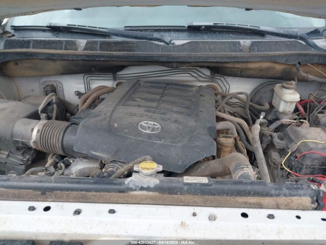 5TFDW5F15GX491017 Toyota Tundra Sr5 5.7l V8