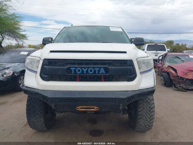 5TFDW5F15GX491017 Toyota Tundra Sr5 5.7l V8