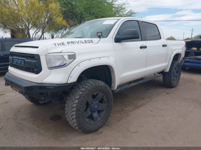 5TFDW5F15GX491017 Toyota Tundra Sr5 5.7l V8