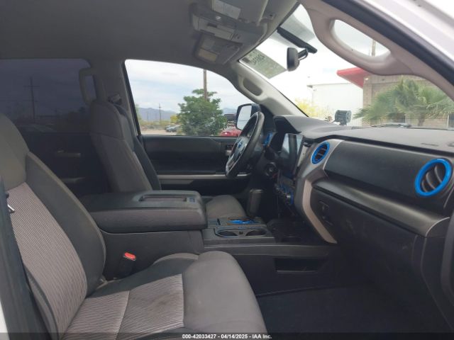 5TFDW5F15GX491017 Toyota Tundra Sr5 5.7l V8