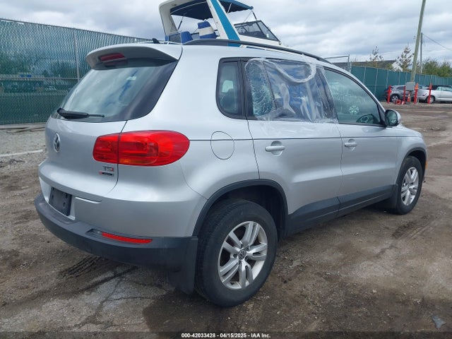 WVGBV7AX8HW505397 Volkswagen Tiguan 2.0t S