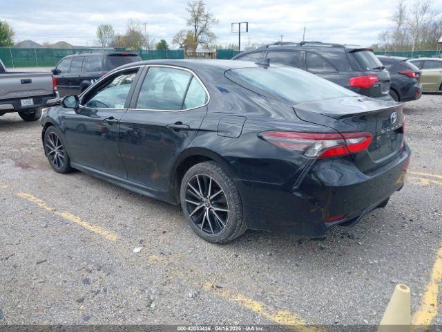 4T1G11AK2MU548996 Toyota CAMRY SE