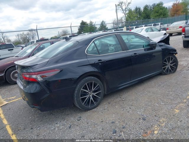 4T1G11AK2MU548996 Toyota CAMRY SE