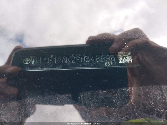4T1G11AK2MU548996 Toyota CAMRY SE