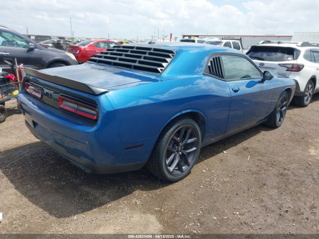 2C3CDZAGXLH183901 Dodge Challenger Sxt