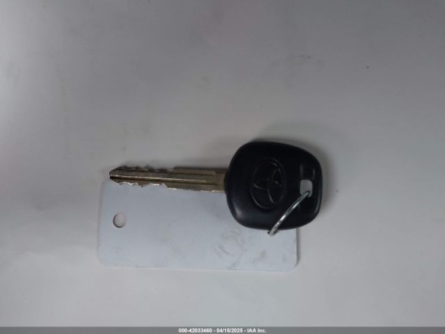 5TDKK3DC5FS610247 Toyota Sienna Le 8 Passenger