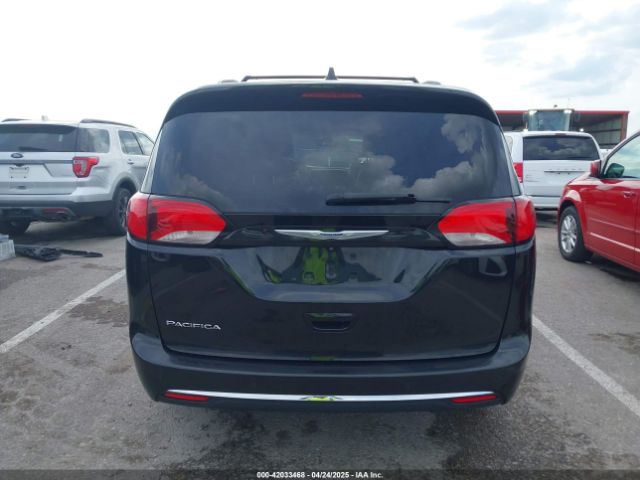 2C4RC1BG3KR597314 Chrysler Pacifica Touring L