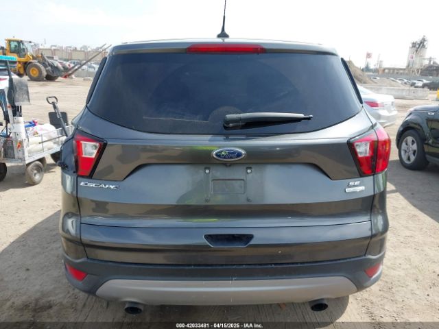 1FMCU0GD4KUB05626 Ford ESCAPE SE