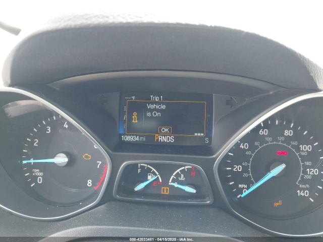 1FMCU0GD4KUB05626 Ford ESCAPE SE
