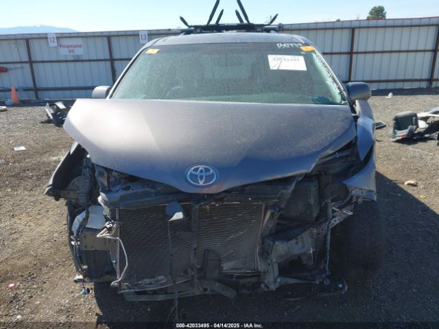 5TDJK3DC9GS130774 Toyota Sienna Le 7 Passenger