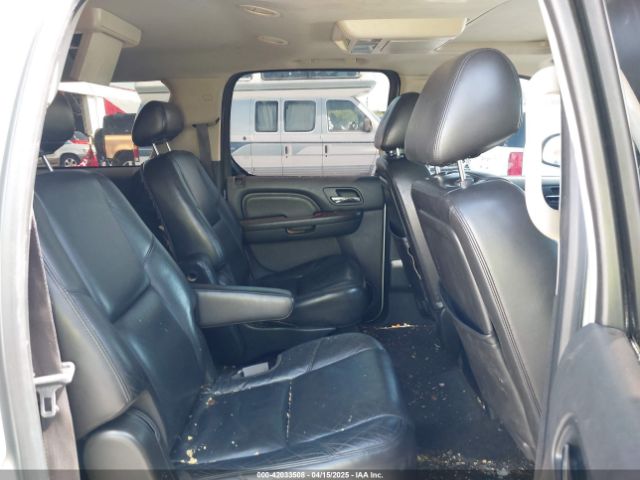 2010 CADILLAC ESCALADE ESV 1GYUKJEF2AR180023 Photo 7