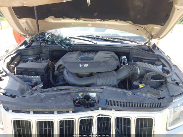 1C4RJEBG4EC528934 Jeep Grand Cherokee Limited