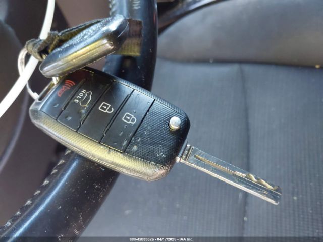 5XYKTDA65FG634398 KIA SORENTO LX