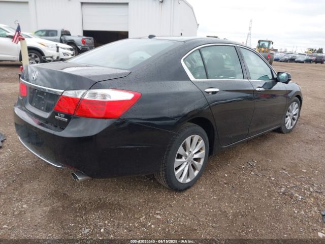 1HGCR3F95FA027886 Honda Accord Touring