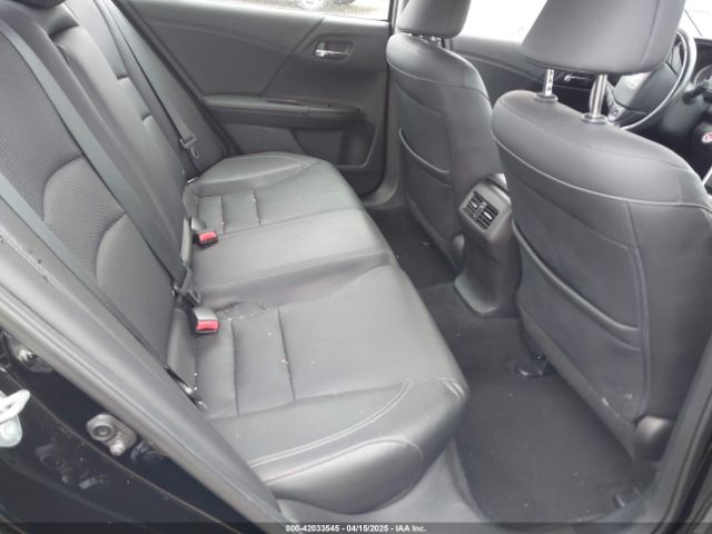 1HGCR3F95FA027886 Honda Accord Touring