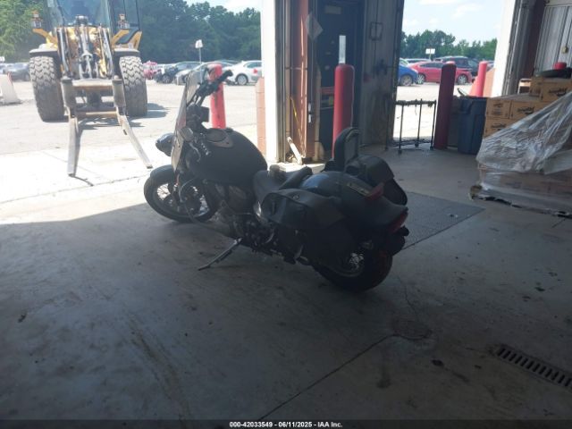 2001 YAMAHA XVS1100 JYAVP11E31A016332 Photo 2