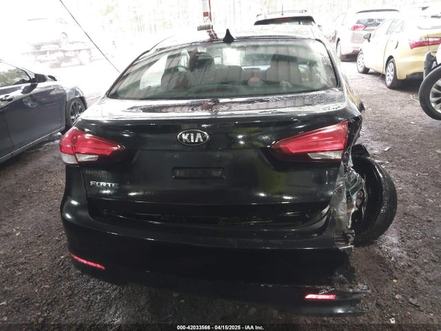 KIA FORTE LX 2017 3KPFK4A74HE026336 Image 16