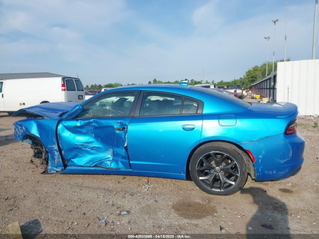 2C3CDXHG0FH907089 Dodge Charger Sxt