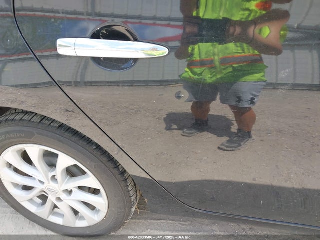 3N1AB7AP2JL638812 Nissan SENTRA SV