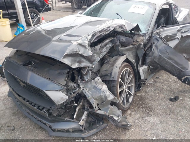 1FA6P8TH2K5119105 Ford Mustang Ecoboost